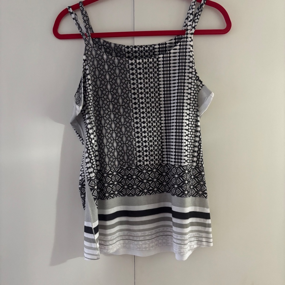 VERSATILE 2 PC. TOP - Picture 2 of 8